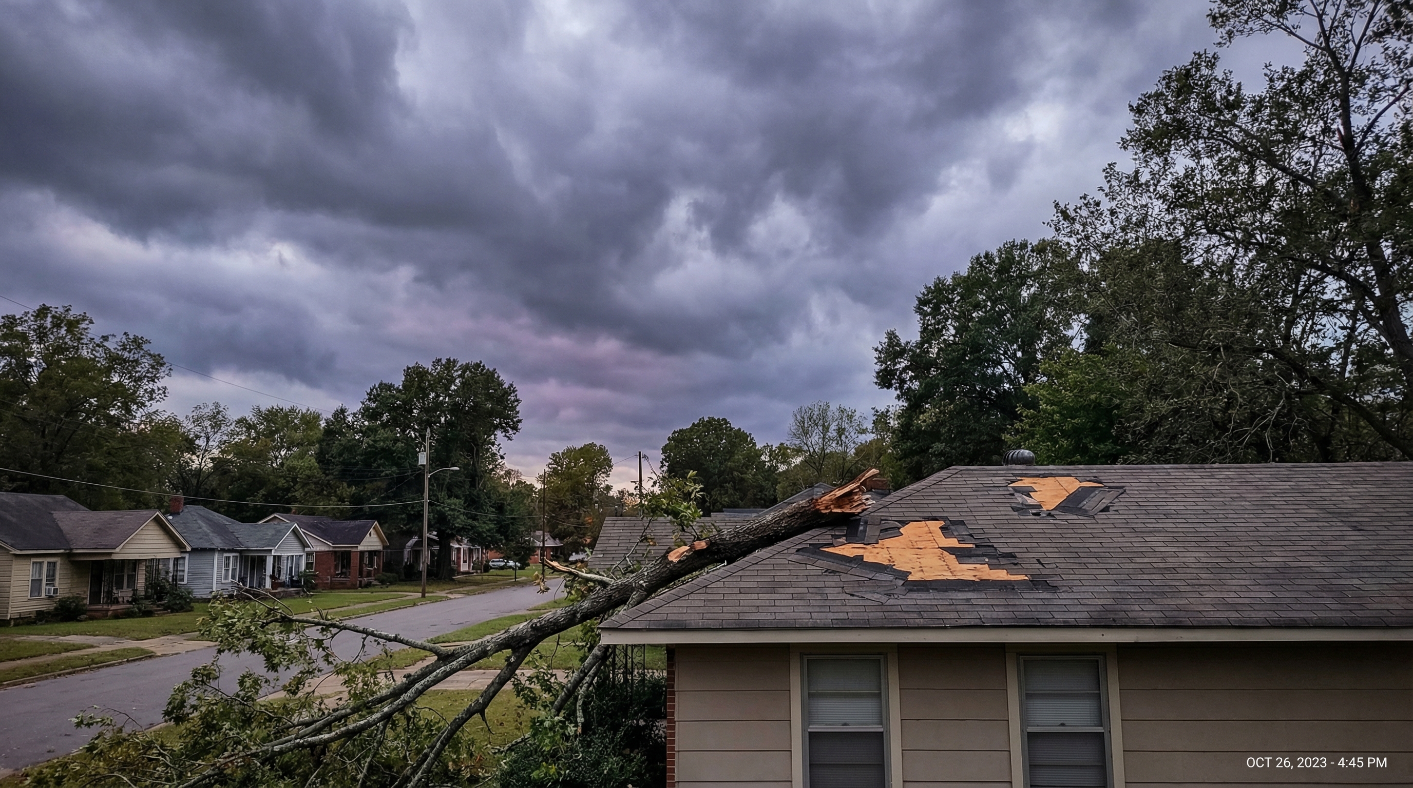 Arkansas Wind Damage crew